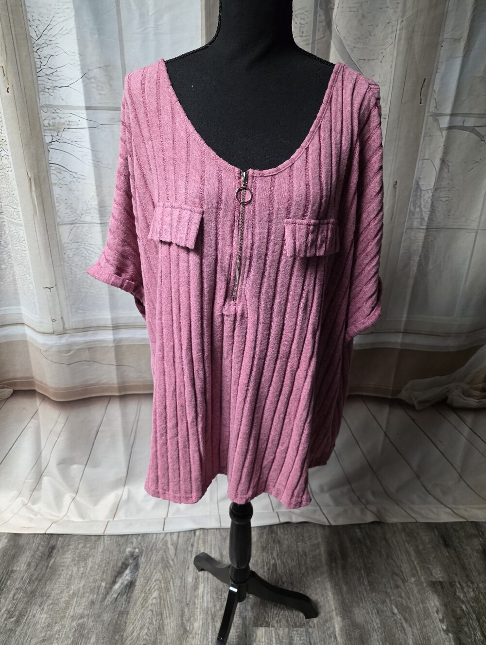 Kohl's Pink Ribbed Zip-Front Short Sleeve Top